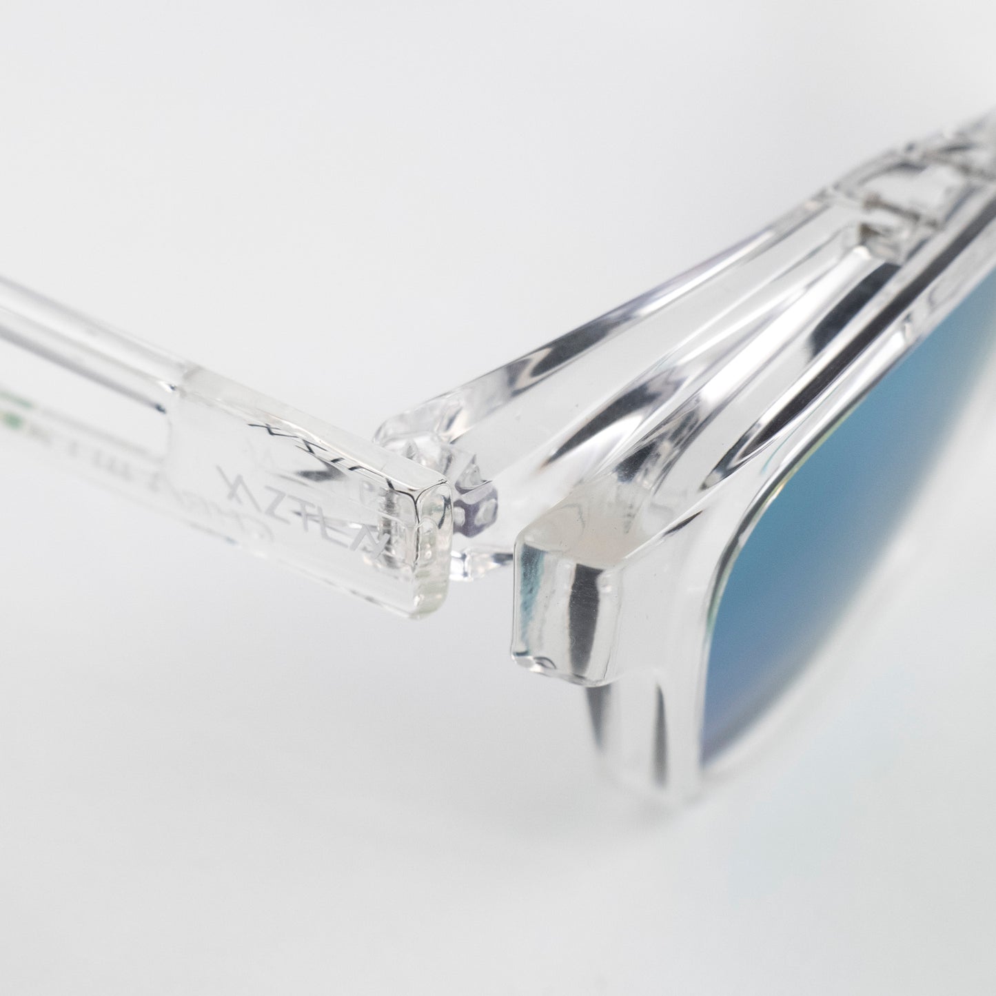ザストラン CHEROKEE GLOSSY CRYSTAL