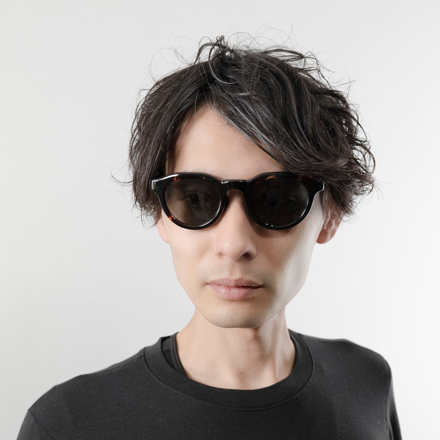 アイヴォル BERGMAN 48 DM-DG-G15