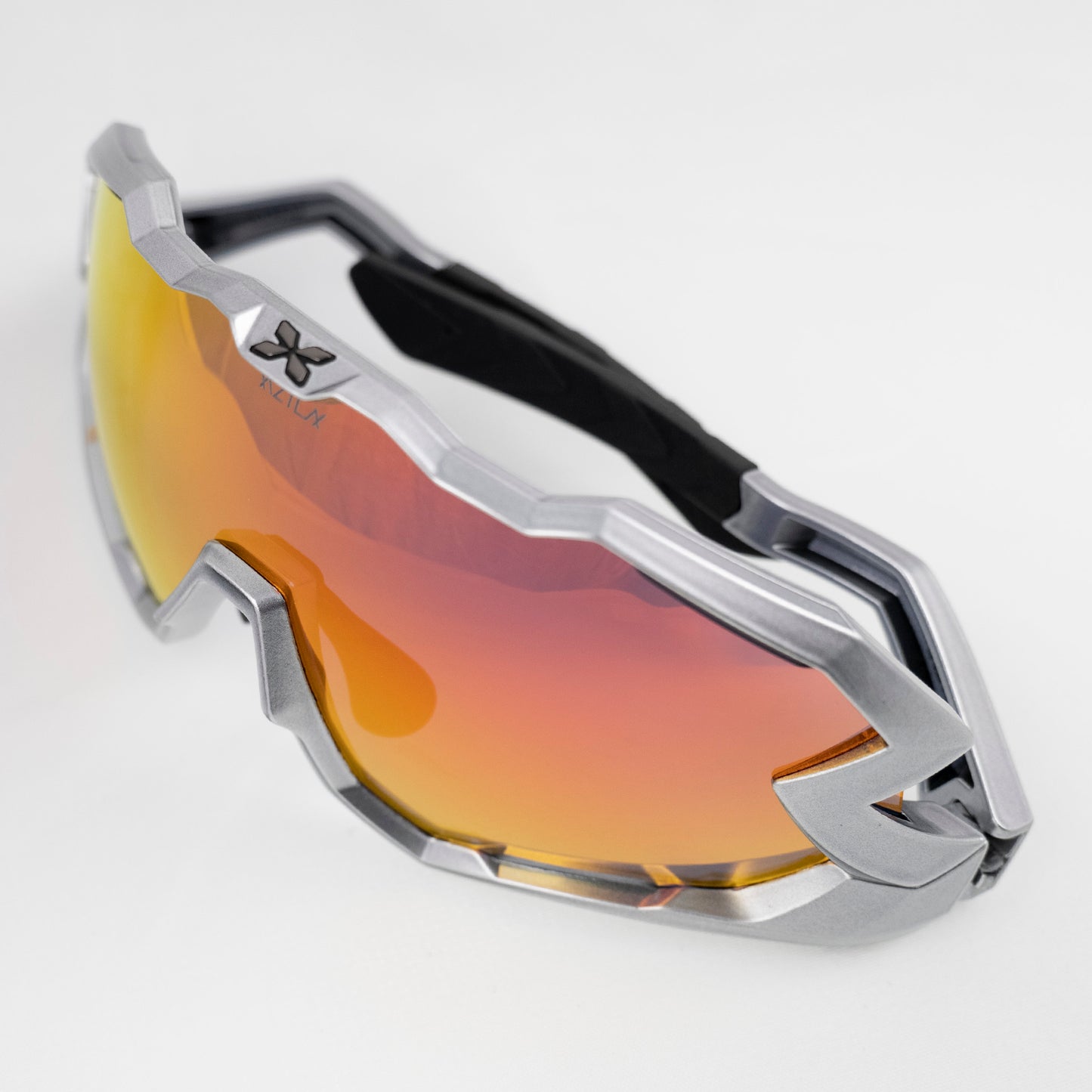 ザストラン MANTRA L ALUMINIUM