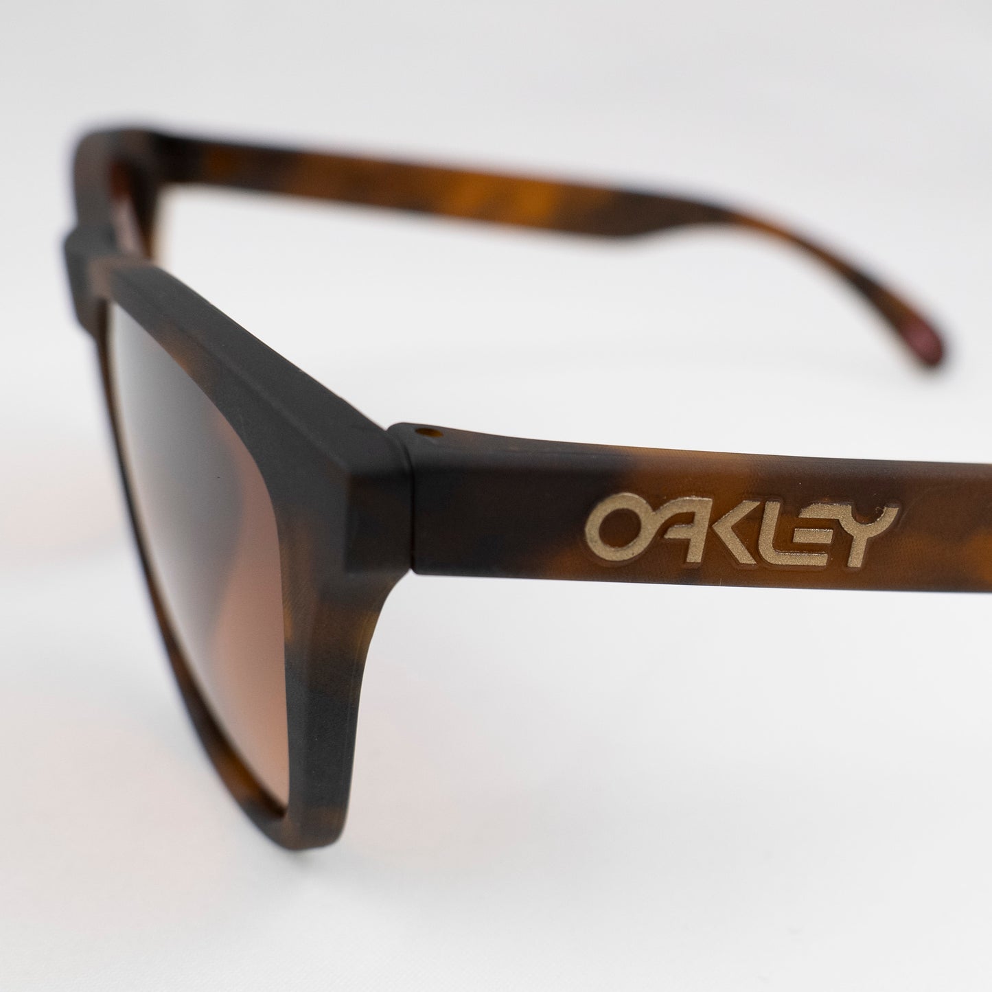 オークリー Frogskins(A) OO9245-D154