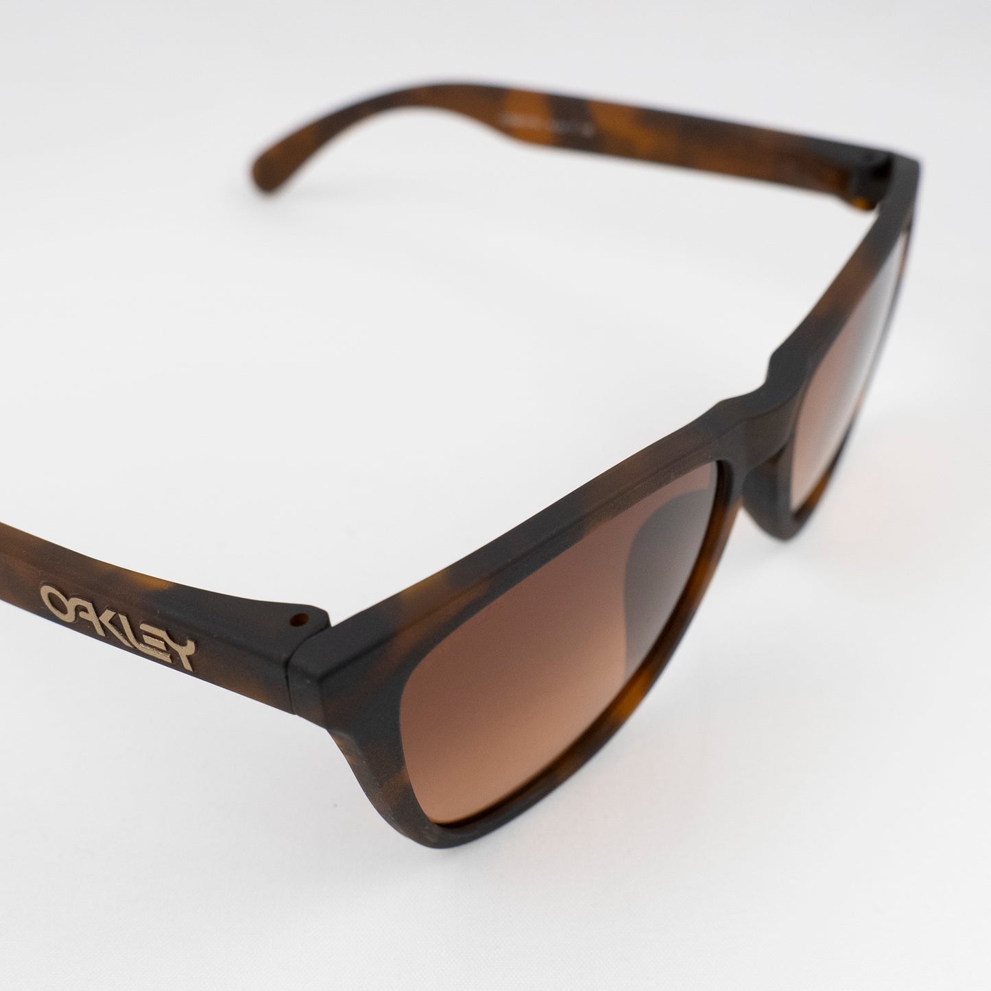 オークリー Frogskins(A) OO9245-D154