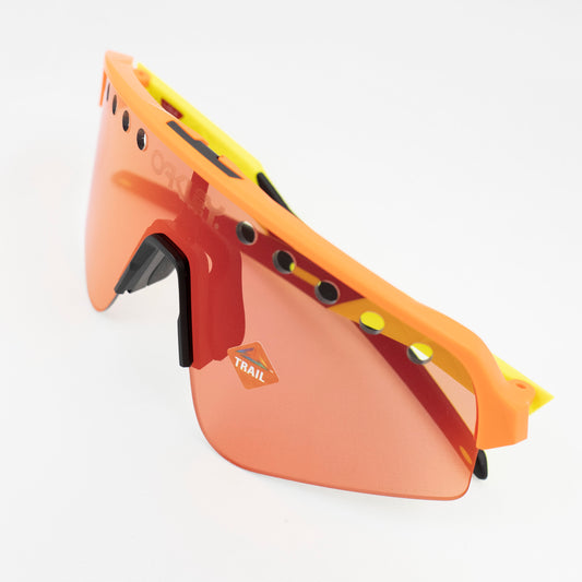 オークリー Sutro Lite Sweep OO9465-0839