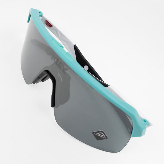 オークリー Sutro Lite OO9463A-0539