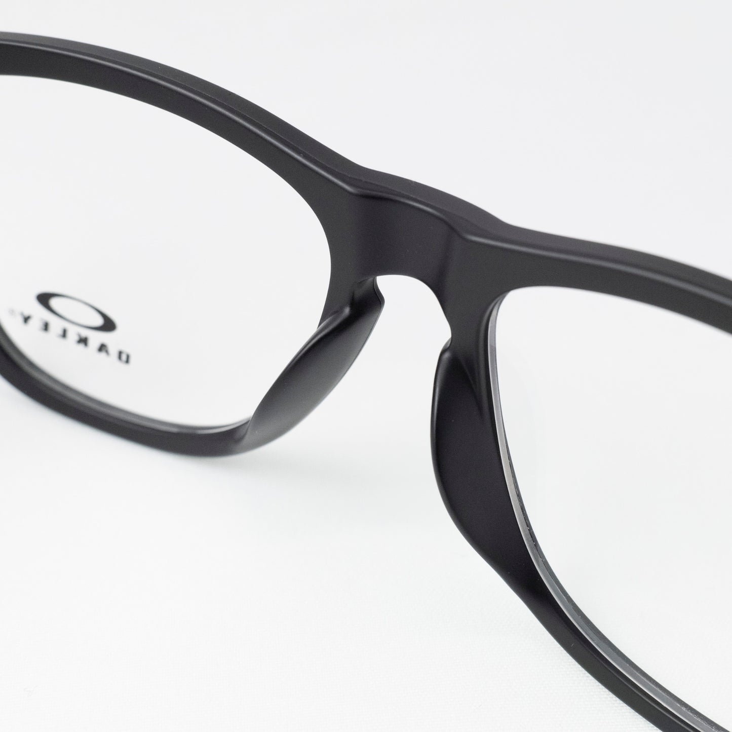 オークリー Frogskins OX8137A-0354