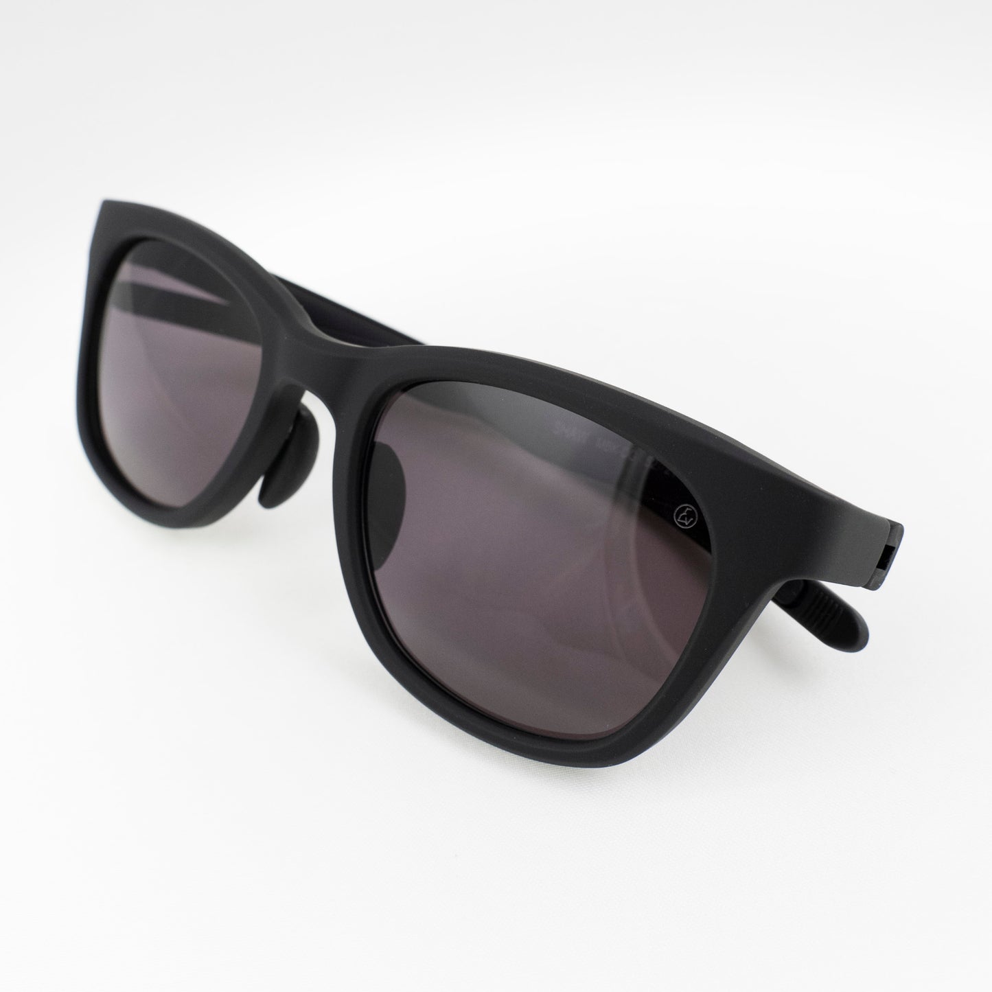 アイヴォル SHAW 52 MBK-DG